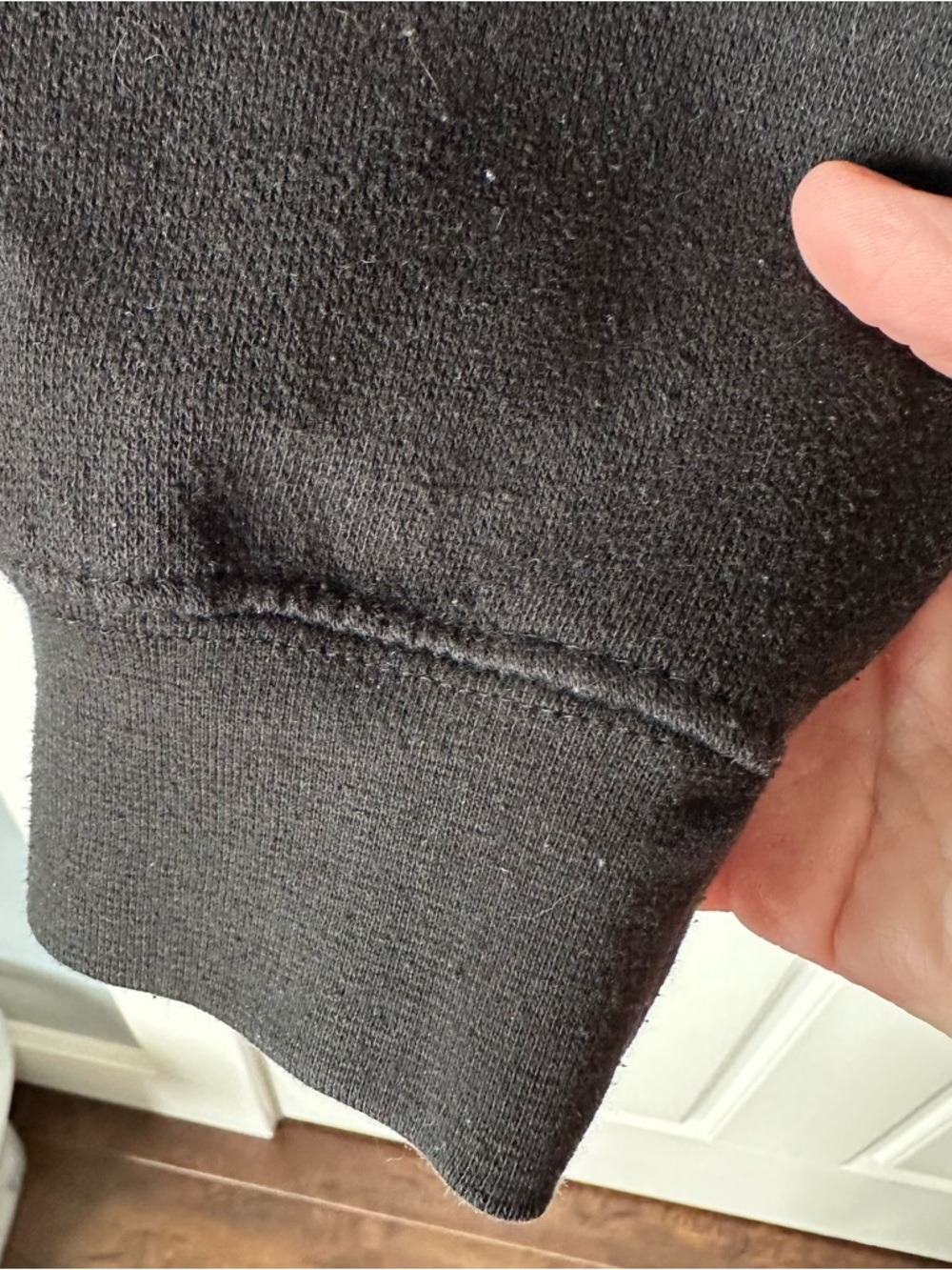 Vintage University of Waterloo Black and Yellow Hoodie US M - Picture 3 of 3